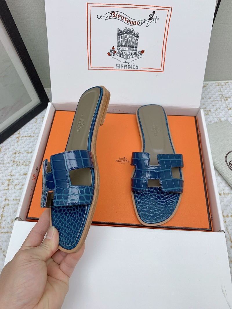 H**me5 slippers